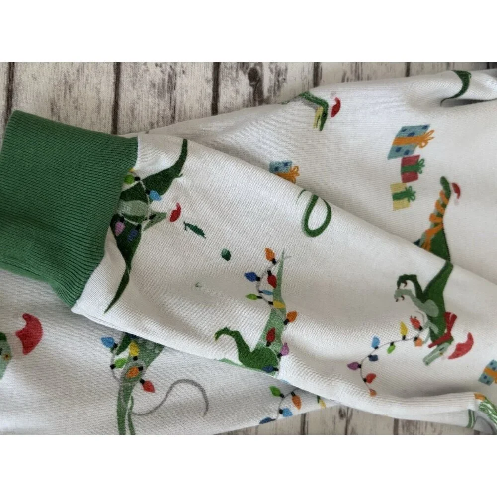 Pottery Barn Kids CHRISTMAS Dino Organic 2 Piece Pajama Set Sz 4‎
